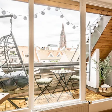 Black Forest Base-zentral Am Martinstor Lägenhet