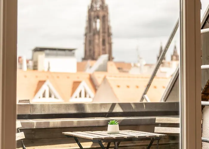 Black Forest Base-zentral Am Martinstor Lägenhet *